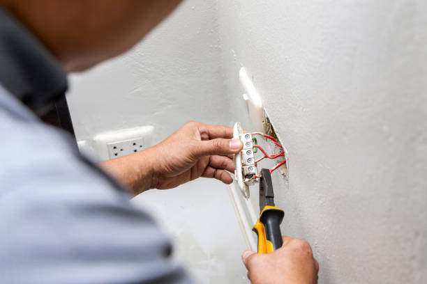 Best Local Electrician Companies  in Huron, SD